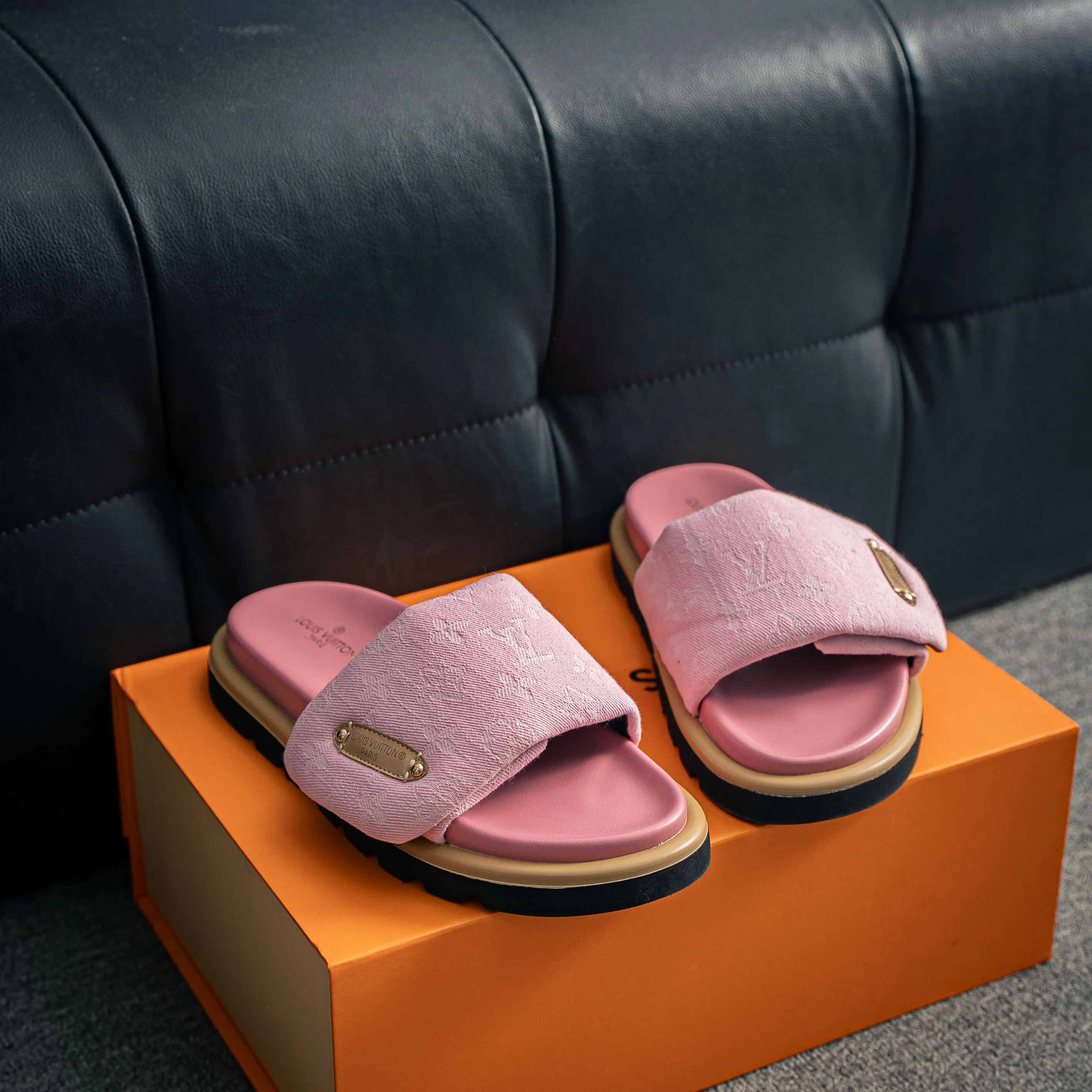 # LOUIS VUITTON ｜ 2026ss /Takashi Murakami x LOUIS VUITTON Sandals 。